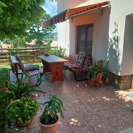 Apartment Kossuth Lajos Utca 73 Nabuka *