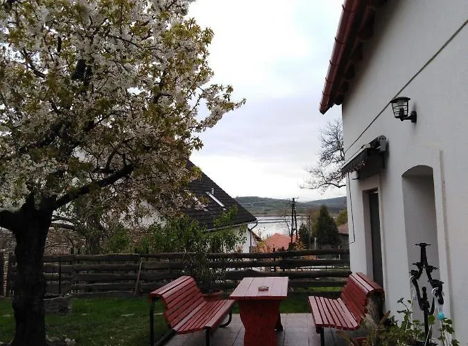 Apartment Kossuth Lajos Utca 73 Nabuka *