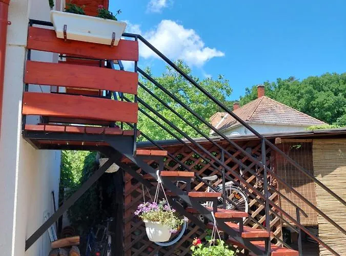 Apartment Kossuth Lajos Utca 73 Nabuka